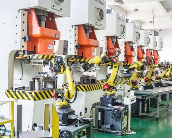 Jiangsu Chuangwei CNC Strojový nástroj Co., Ltd.